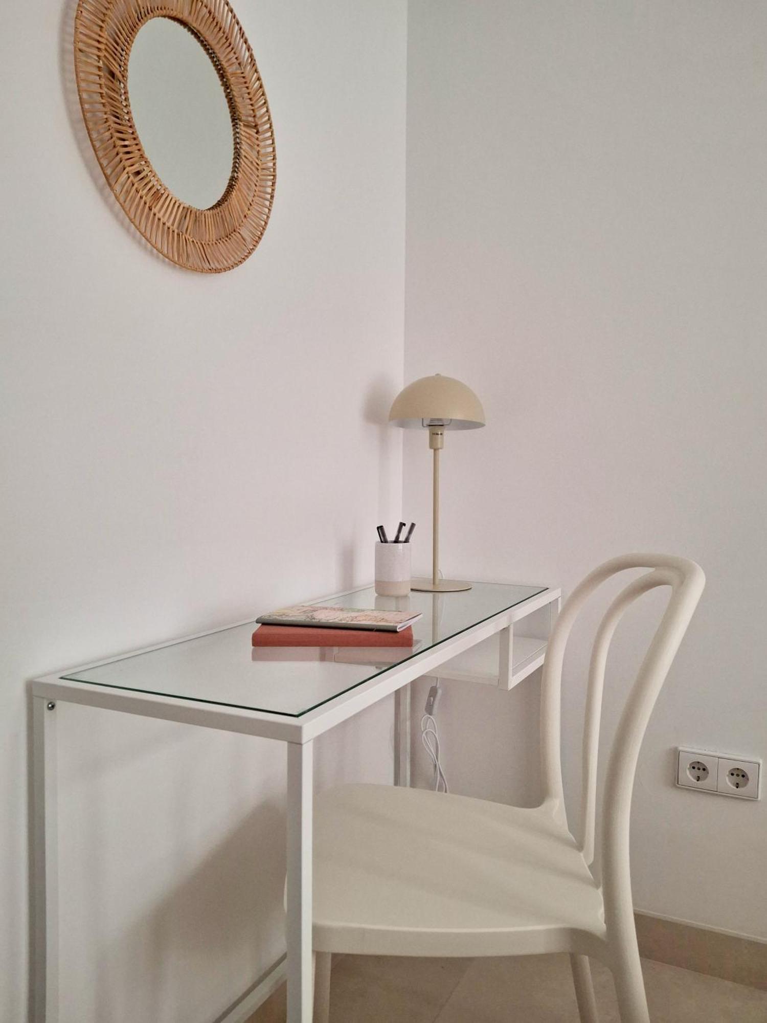 Bonito Apartamento De 2 Habitaciones Cerca De La Estacion Joaquin Sorolla Valencia Eksteriør billede