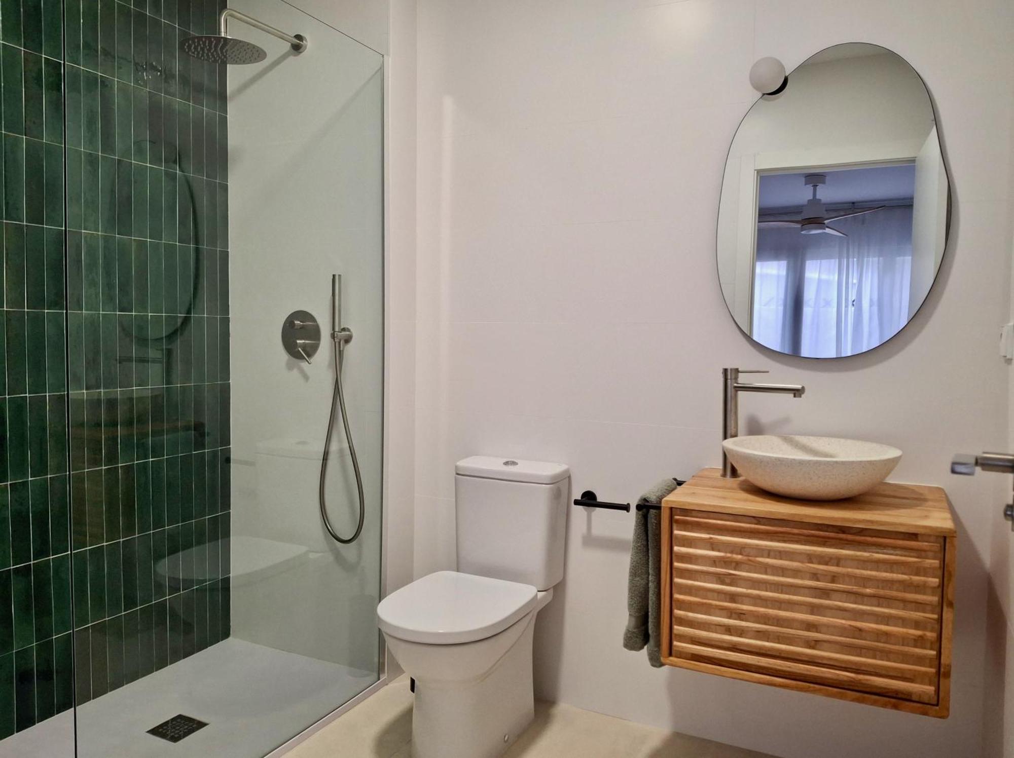 Bonito Apartamento De 2 Habitaciones Cerca De La Estacion Joaquin Sorolla Valencia Eksteriør billede